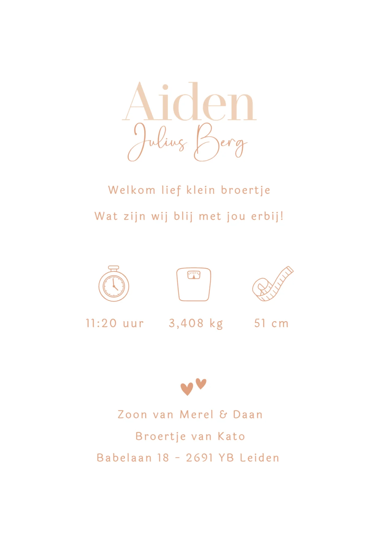 Lieve grote zus met baby binnenkant